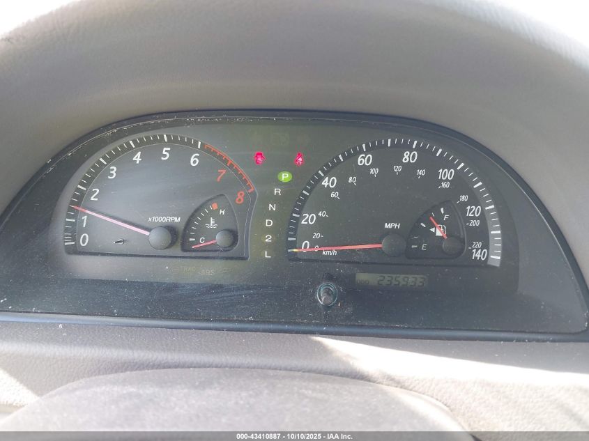 2003 Toyota Camry Le VIN: 4T1BE32K33U738894 Lot: 43410887