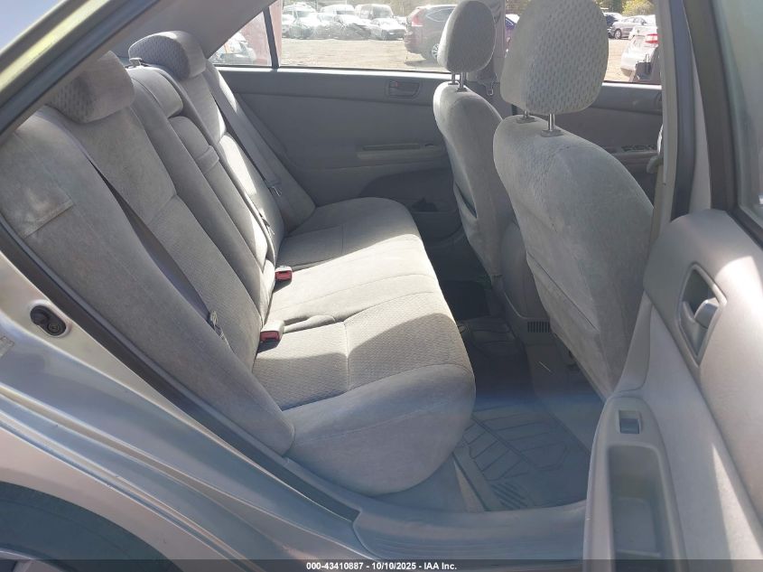 2003 Toyota Camry Le VIN: 4T1BE32K33U738894 Lot: 43410887