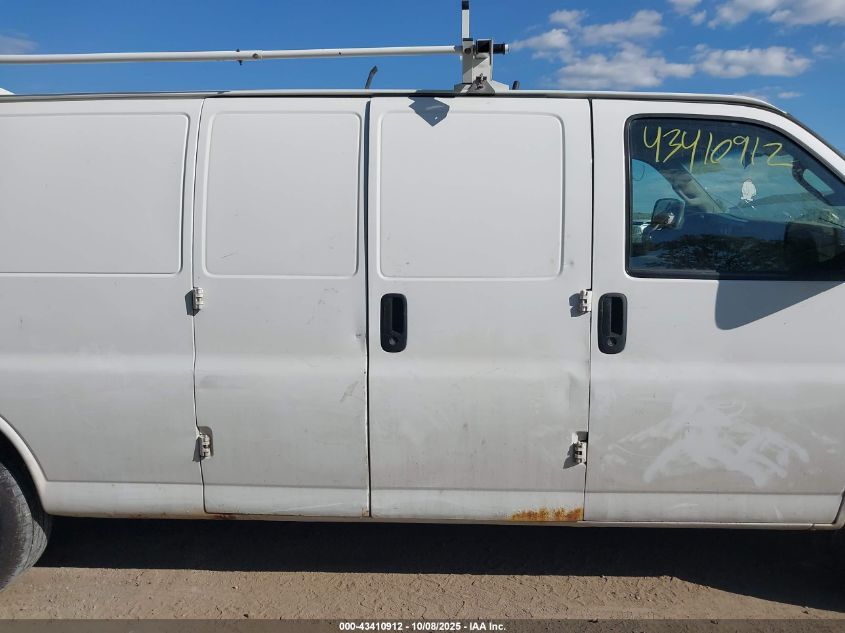 2017 Chevrolet Express 2500 Work Van VIN: 1GCWGBFF3H1125576 Lot: 43410912