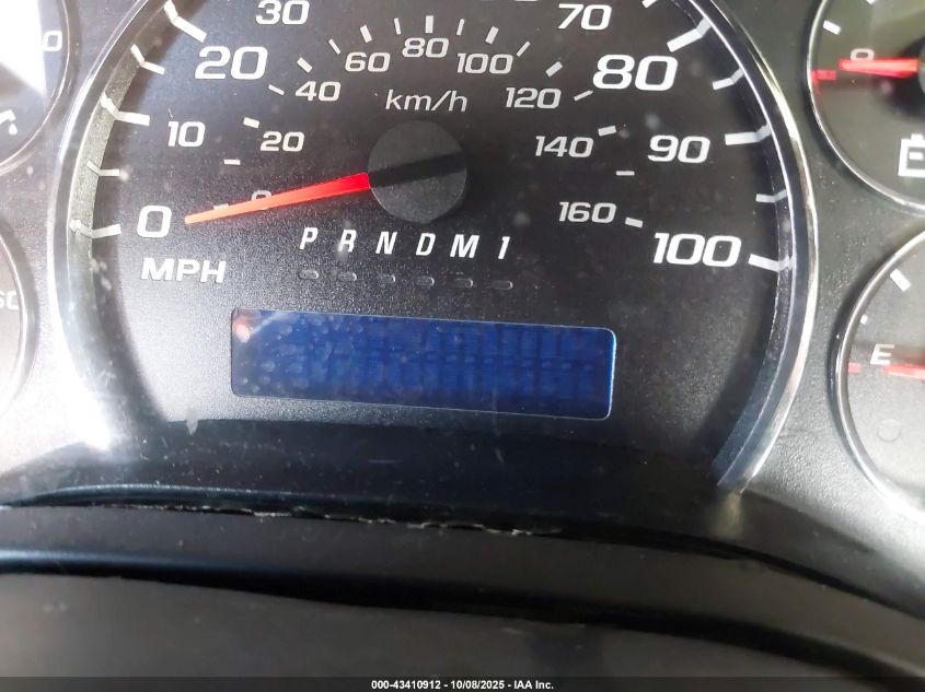 2017 Chevrolet Express 2500 Work Van VIN: 1GCWGBFF3H1125576 Lot: 43410912