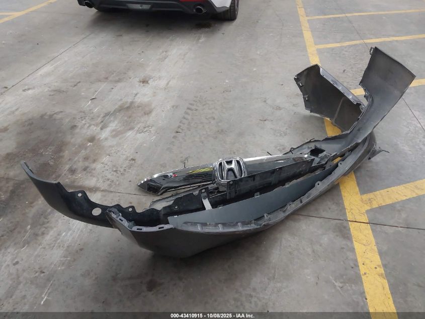 2018 Honda Cr-V Lx VIN: 2HKRW5H33JH418560 Lot: 43410915