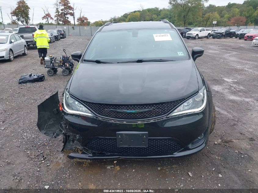 2020 Chrysler Pacifica Hybrid Touring L VIN: 2C4RC1L74LR267553 Lot: 43410923