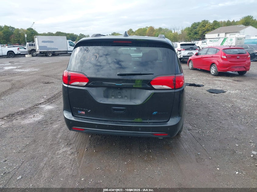 2020 Chrysler Pacifica Hybrid Touring L VIN: 2C4RC1L74LR267553 Lot: 43410923