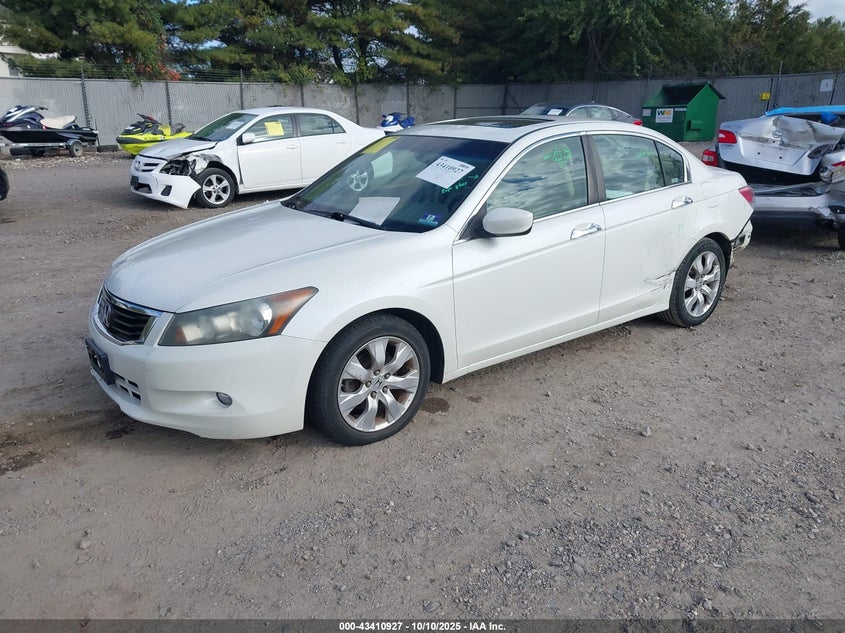 1HGCP36889A021341 2009 HONDA ACCORD photo no. 2