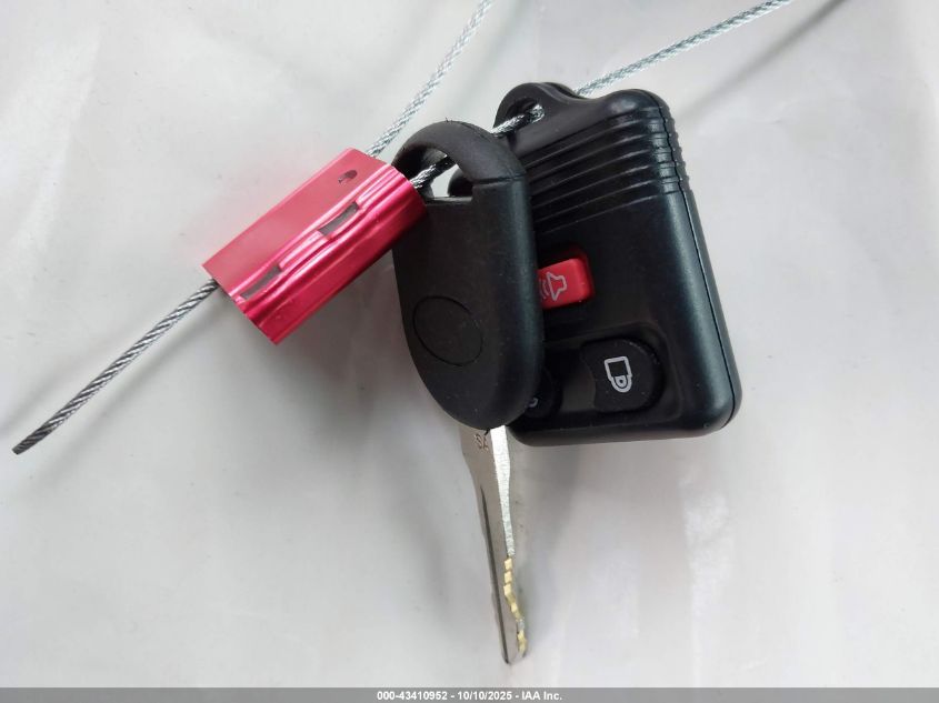 2002 Ford Explorer Limited VIN: 1FMDU75E62UC39983 Lot: 43410952