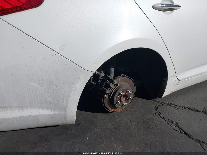 2013 Kia Optima Lx VIN: KNAGM4A75D5332429 Lot: 43410973