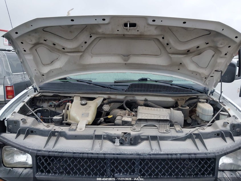 2013 Chevrolet Express 2500 Work Van VIN: 1GCWGFCAXD1140635 Lot: 43410975