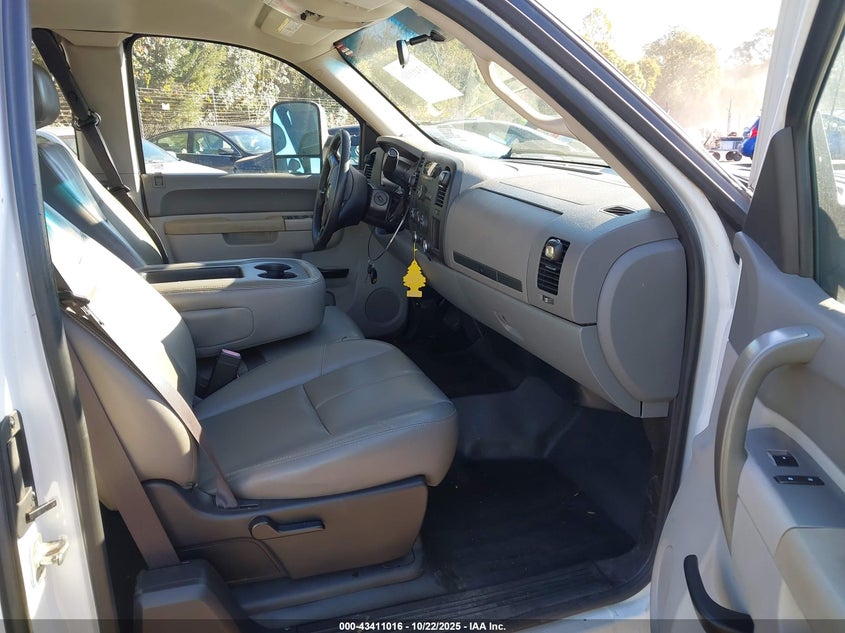 1GC2CVCG2DZ185563 2013 CHEVROLET SILVERADO photo no. 5