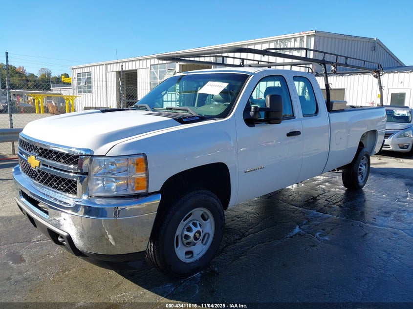 1GC2CVCG2DZ185563 2013 CHEVROLET SILVERADO photo no. 2