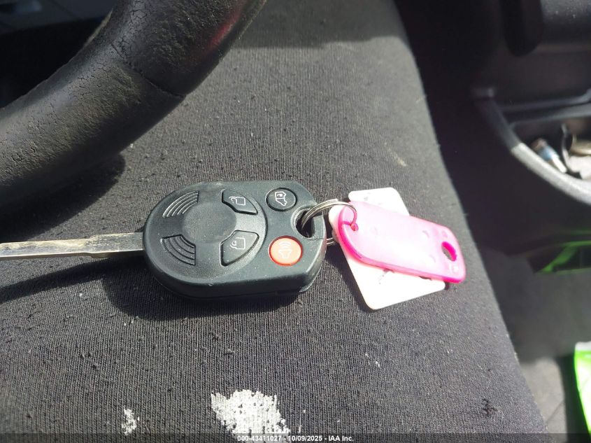 2015 Ford Transit-250 VIN: 1FTNR1ZM7FKA72804 Lot: 43411027