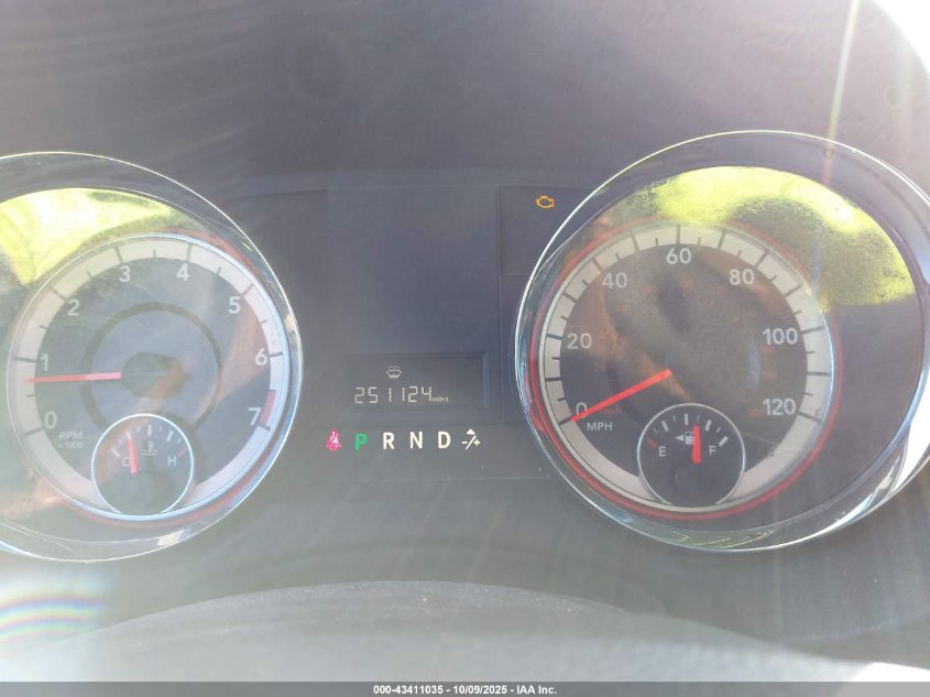 2017 Dodge Grand Caravan Sxt VIN: 2C4RDGCG6HR645363 Lot: 43411035