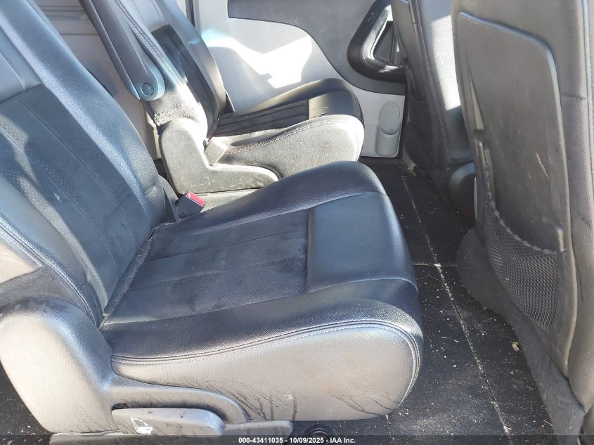 2017 Dodge Grand Caravan Sxt VIN: 2C4RDGCG6HR645363 Lot: 43411035