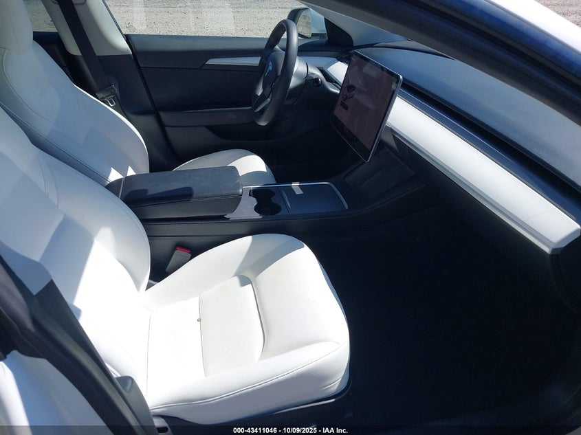 5YJ3E1EBXMF975837 2021 TESLA MODEL 3 photo no. 5
