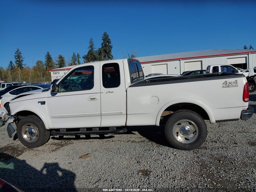 2001 Ford F-150 Lariat/Xl/Xlt VIN: 2FTRX18L01CA48261 Lot: 43411050