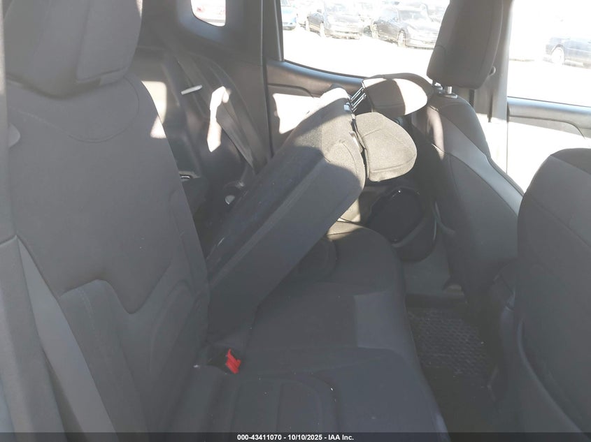 2017 JEEP RENEGADE ALTITUDE 4X4 - ZACCJBBB8HPF49603