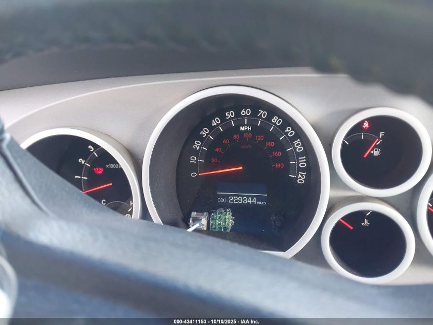 2007 Toyota Tundra Limited 5.7L V8 VIN: 5TBBV58157S451526 Lot: 43411153