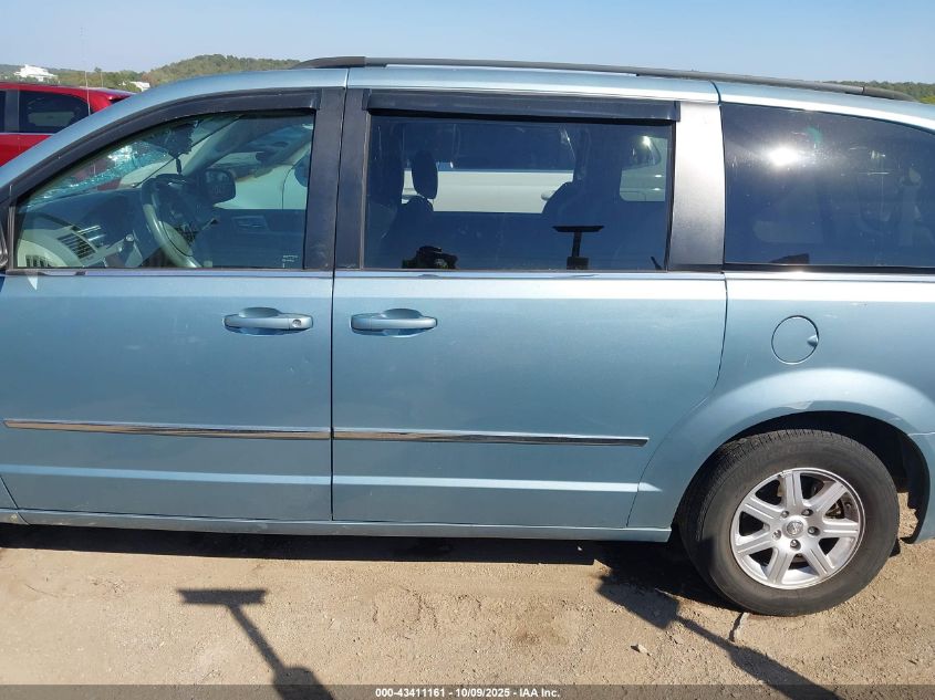 2010 Chrysler Town & Country Touring VIN: 2A4RR5D18AR245563 Lot: 43411161