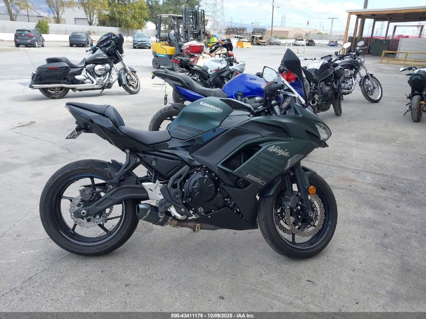 2025 Kawasaki Ex650 P VIN: ML5EXEP11SDAG4145 Lot: 43411176