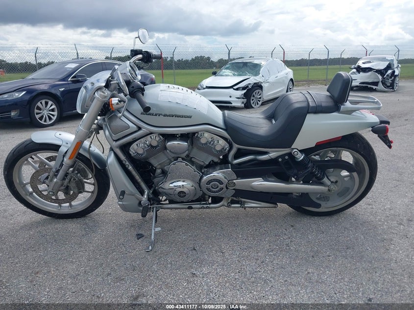 2012 HARLEY-DAVIDSON VRSCDXA ANNIVERSARY 1HD1HHH28CC808146
