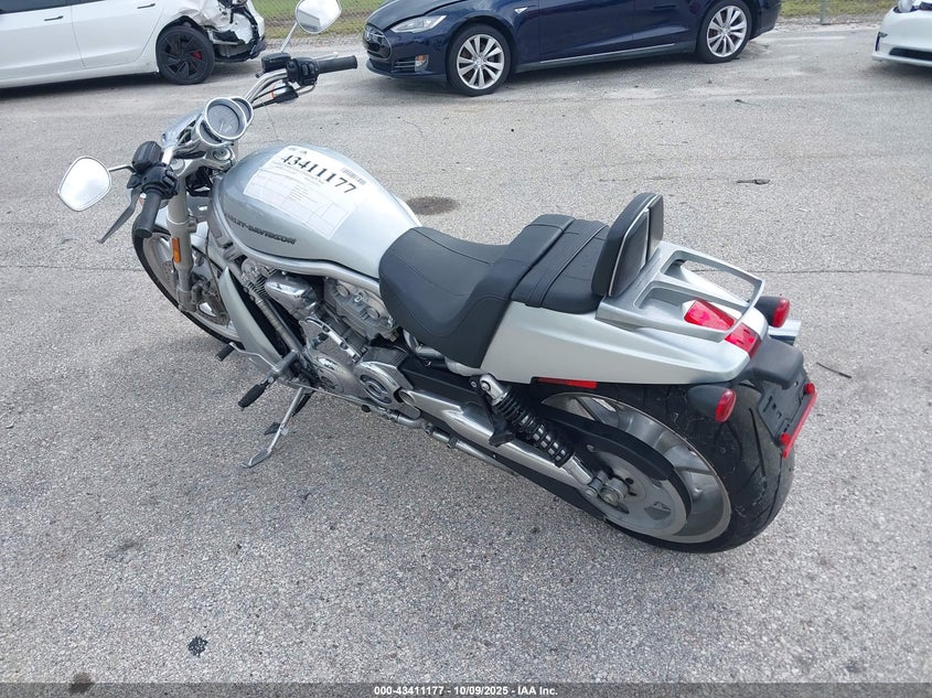 2012 HARLEY-DAVIDSON VRSCDXA ANNIVERSARY 1HD1HHH28CC808146