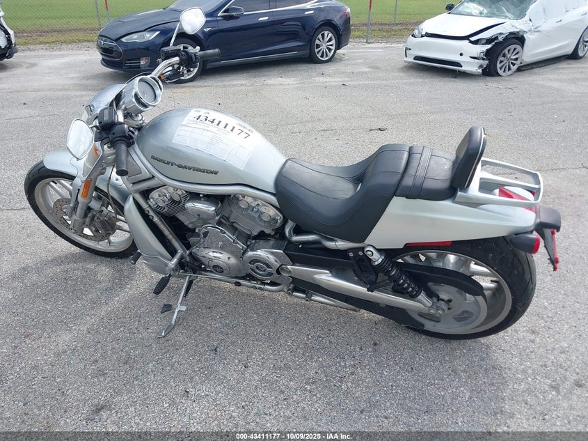 2012 HARLEY-DAVIDSON VRSCDXA ANNIVERSARY 1HD1HHH28CC808146