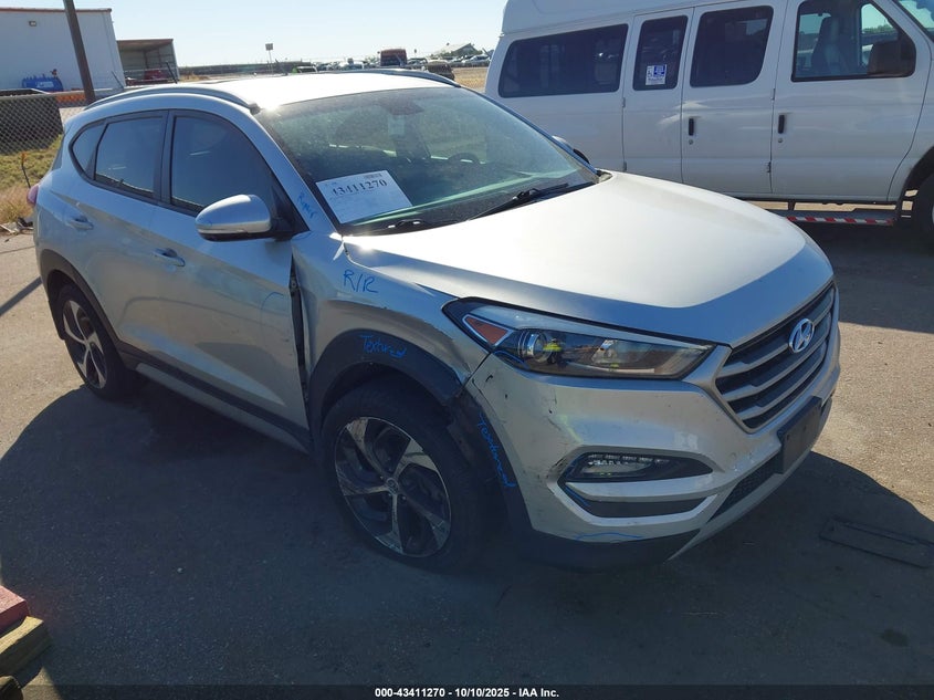 HYUNDAI TUCSON SPORT