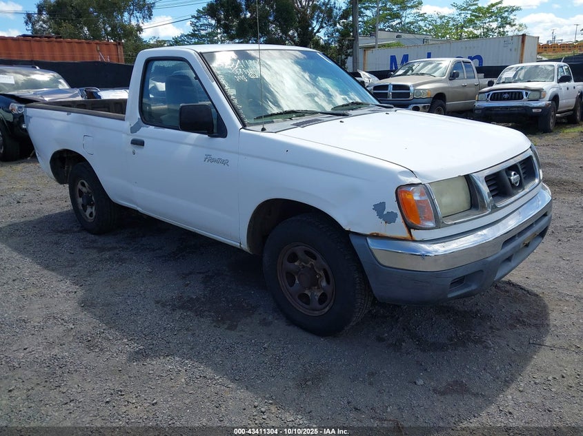 1999 Nissan Frontier Xe
