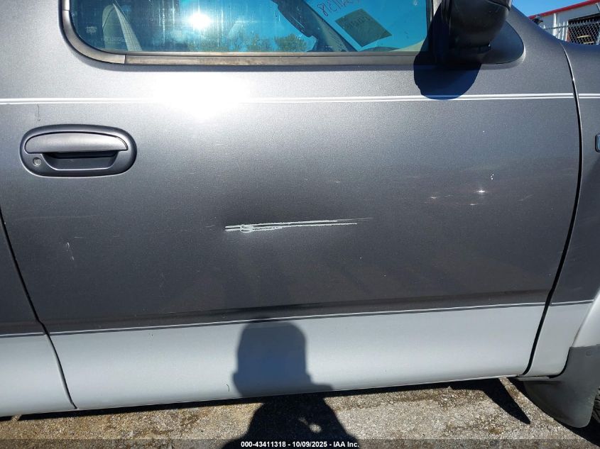 2002 Ford F-150 Lariat/Xl/Xlt VIN: 2FTRX07L12CA98003 Lot: 43411318