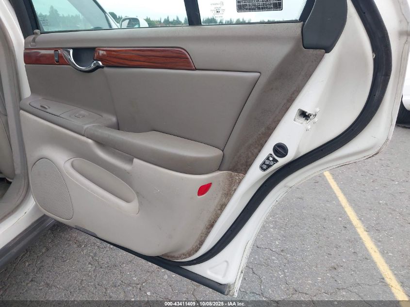 2001 Cadillac Deville Standard W/W20 VIN: 1G6KD54Y11U140808 Lot: 43411409