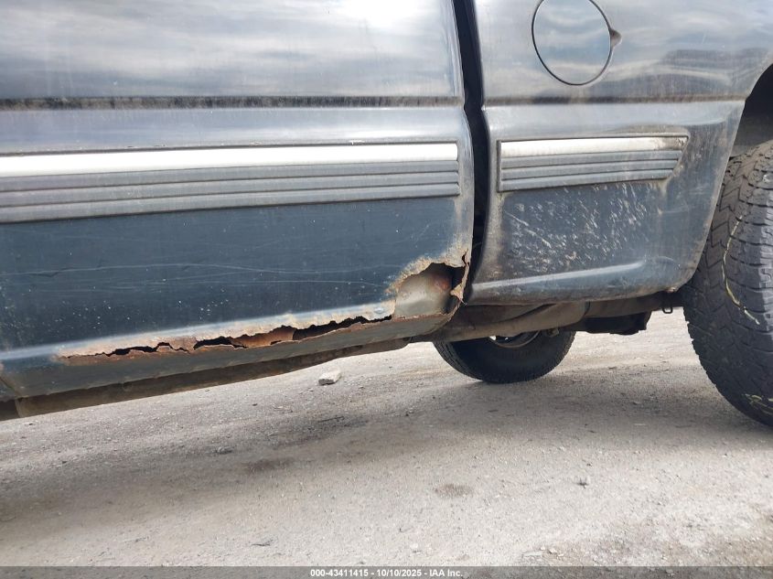 1999 Chevrolet Silverado 1500 Lt VIN: 1GCEK19T0XE108263 Lot: 43411415