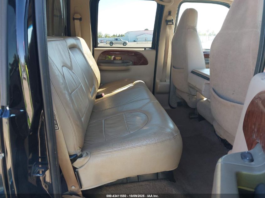 2000 Ford F-250 Lariat/Xl/Xlt VIN: 1FTNW21F7YEC70568 Lot: 43411550