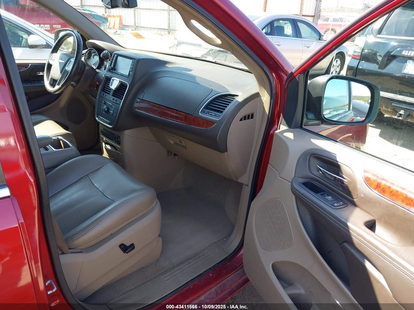 2C4RC1CG0CR134448 2012 CHRYSLER TOWN & COUNTRY photo no. 5