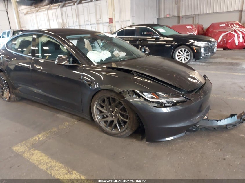 2025 Tesla Model 3 Long Range All-Wheel Drive VIN: 5YJ3E1EB0SF069127 Lot: 43411628