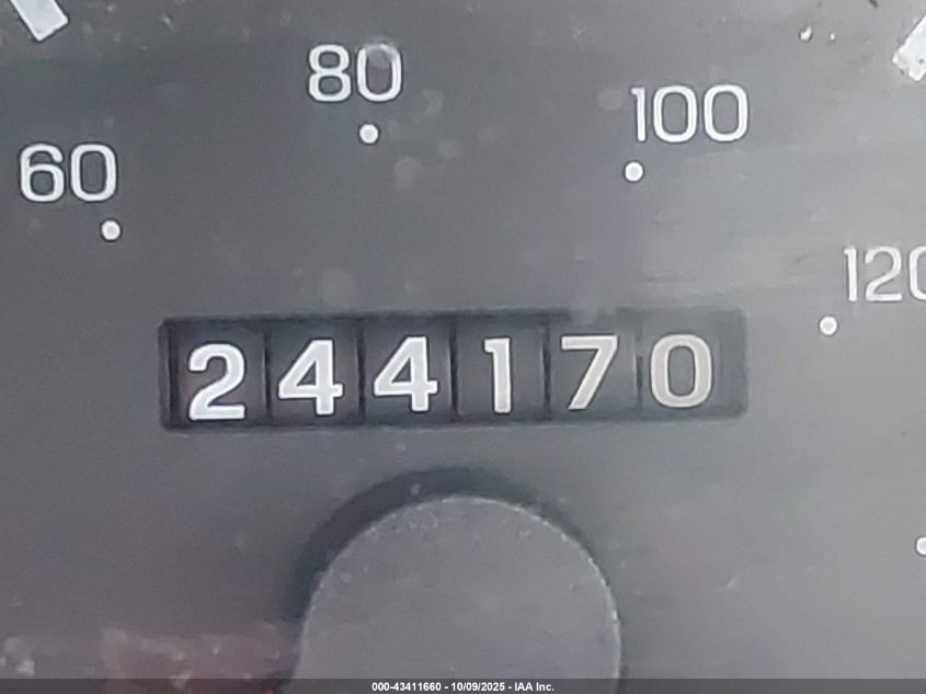 2000 Ford Excursion Limited VIN: 1FMNU43S4YEA63773 Lot: 43411660