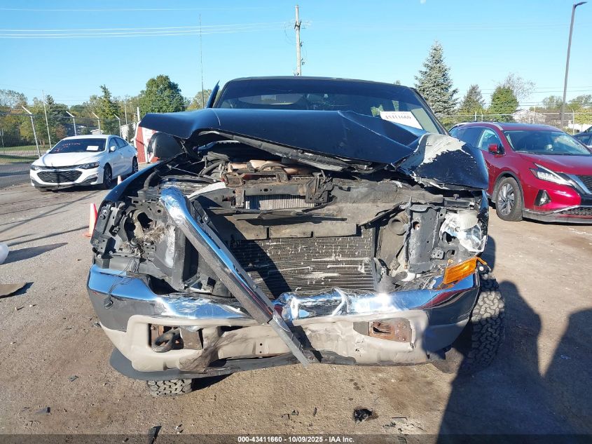 2000 Ford Excursion Limited VIN: 1FMNU43S4YEA63773 Lot: 43411660