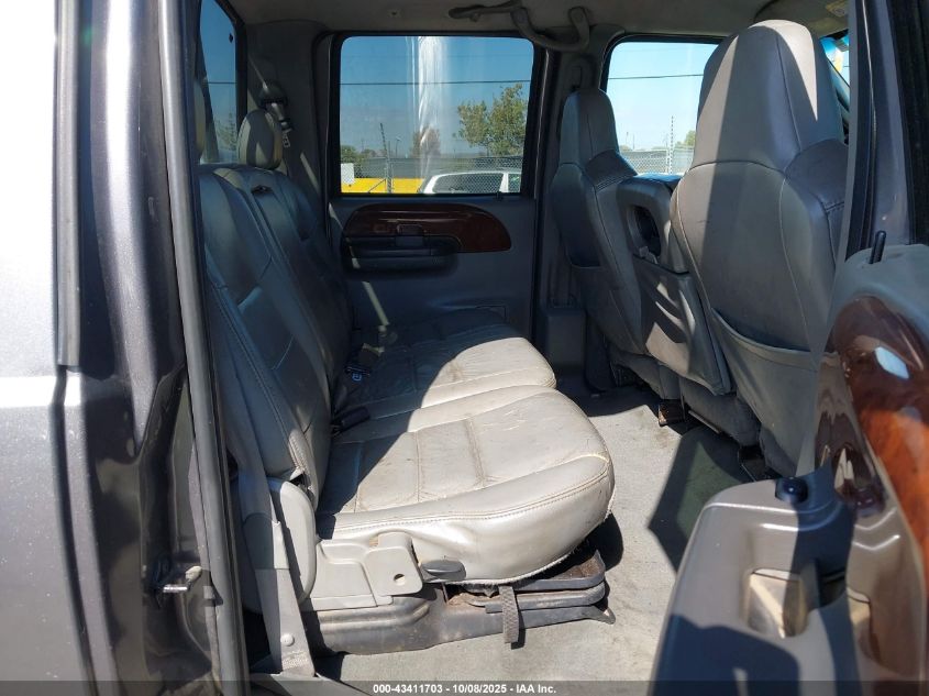 2004 Ford F-250 Lariat/Xl/Xlt VIN: 1FTNW21P54EC82074 Lot: 43411703