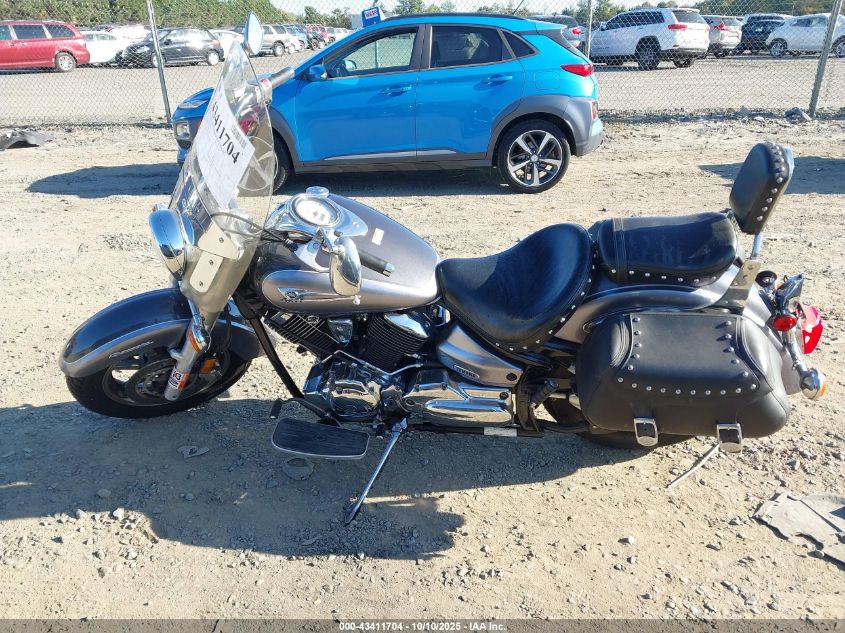 2004 Yamaha Xvs1100 A VIN: JYAVP11E34A059895 Lot: 43411704