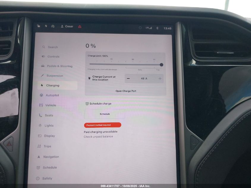 2018 Tesla Model X 100D/75D/P100D VIN: 5YJXCBE23JF114041 Lot: 43411707