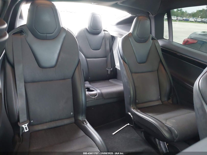 2018 Tesla Model X 100D/75D/P100D VIN: 5YJXCBE23JF114041 Lot: 43411707