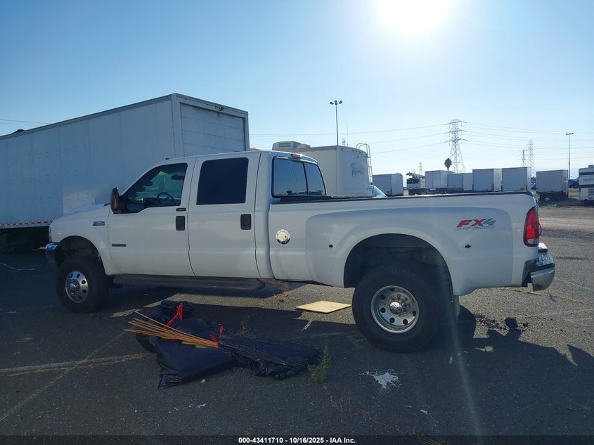 2004 Ford F-350 Lariat/Xl/Xlt VIN: 1FTWW33P44EB00517 Lot: 43411710