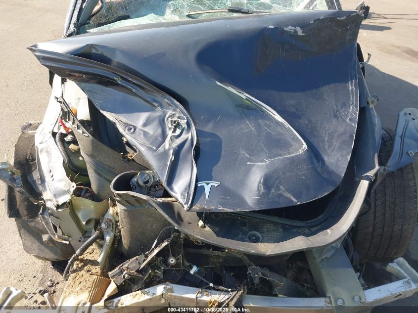 2024 Tesla Model Y Long Range Dual Motor All-Wheel Drive VIN: 7SAYGDEE0RF079441 Lot: 43411762