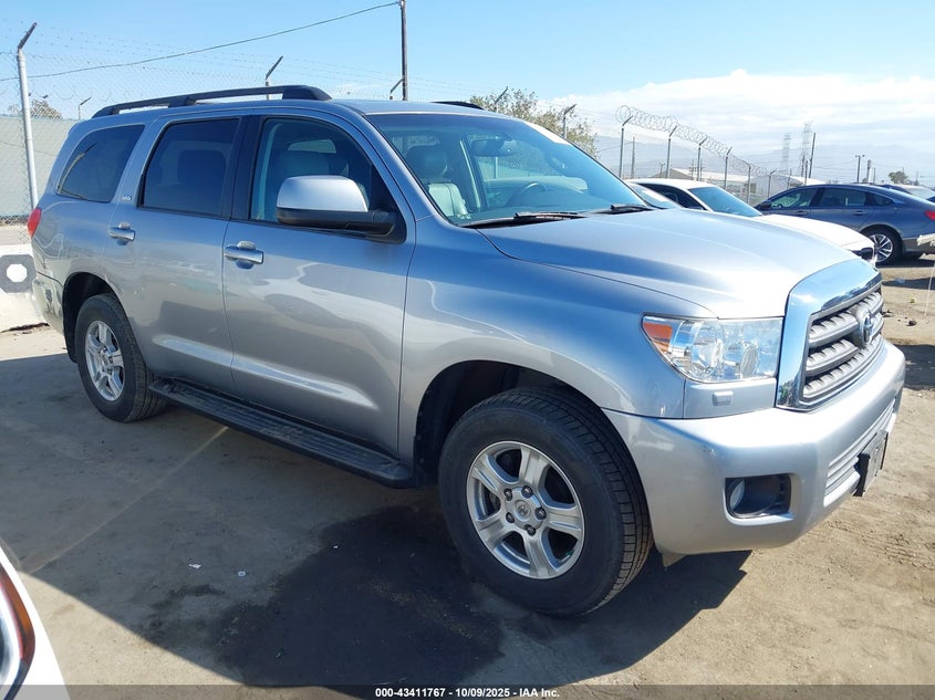 TOYOTA SEQUOIA SR5 5.7L V8