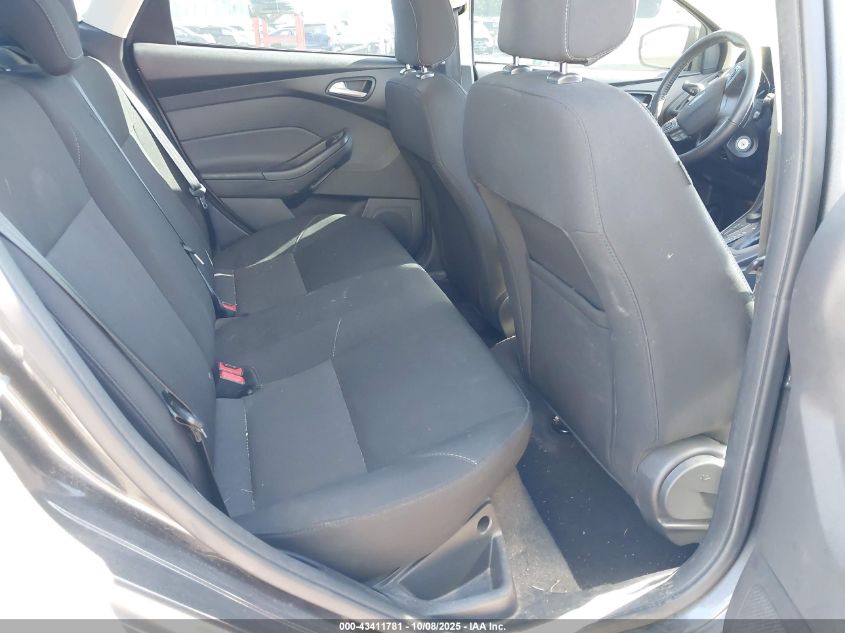 2018 Ford Focus Se VIN: 1FADP3F27JL276219 Lot: 43411781