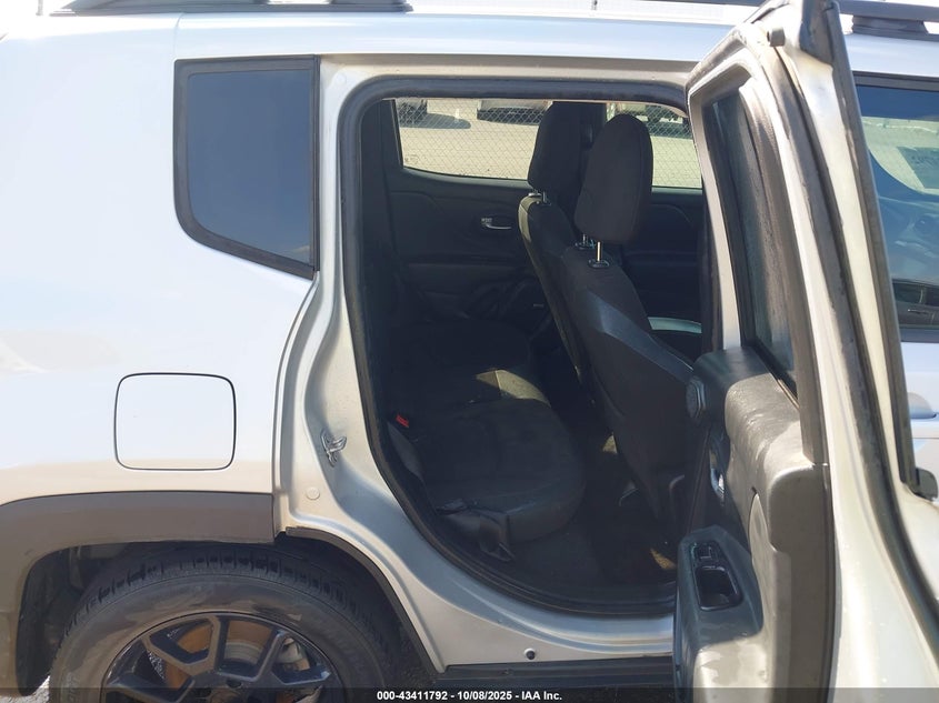 2020 Jeep Renegade Altitude Fwd VIN: ZACNJABB0LPL43121 Lot: 43411792