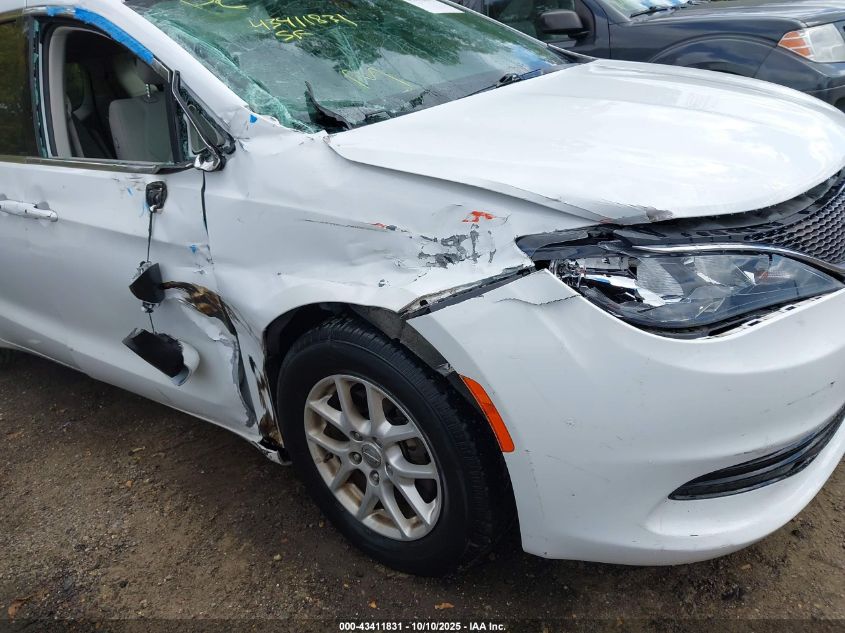 2017 Chrysler Pacifica Touring VIN: 2C4RC1DG8HR720174 Lot: 43411831