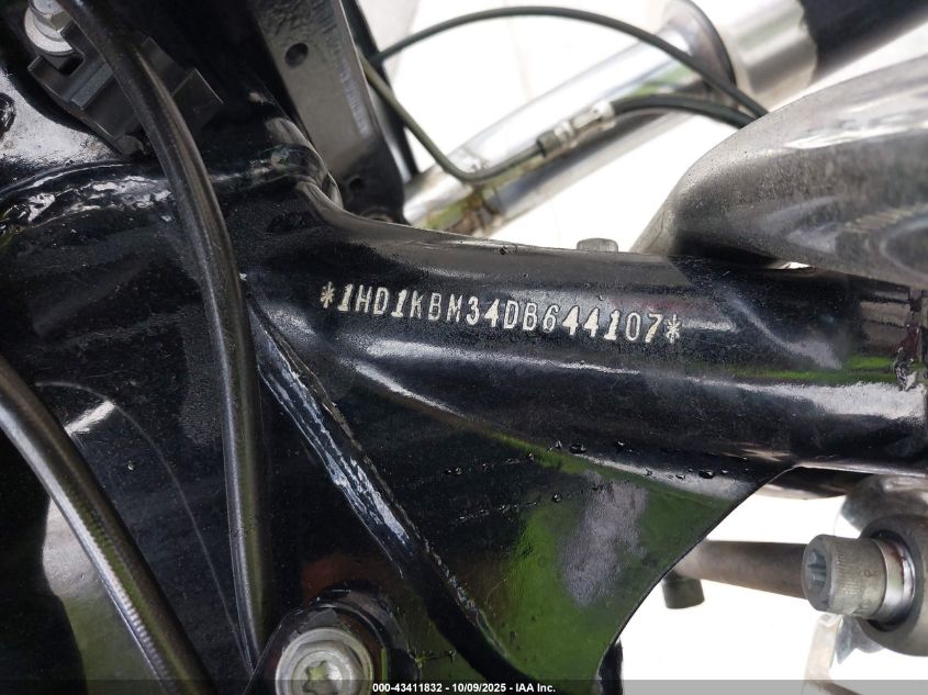 2013 Harley-Davidson Flhx Street Glide VIN: 1HD1KBM34DB644107 Lot: 43411832