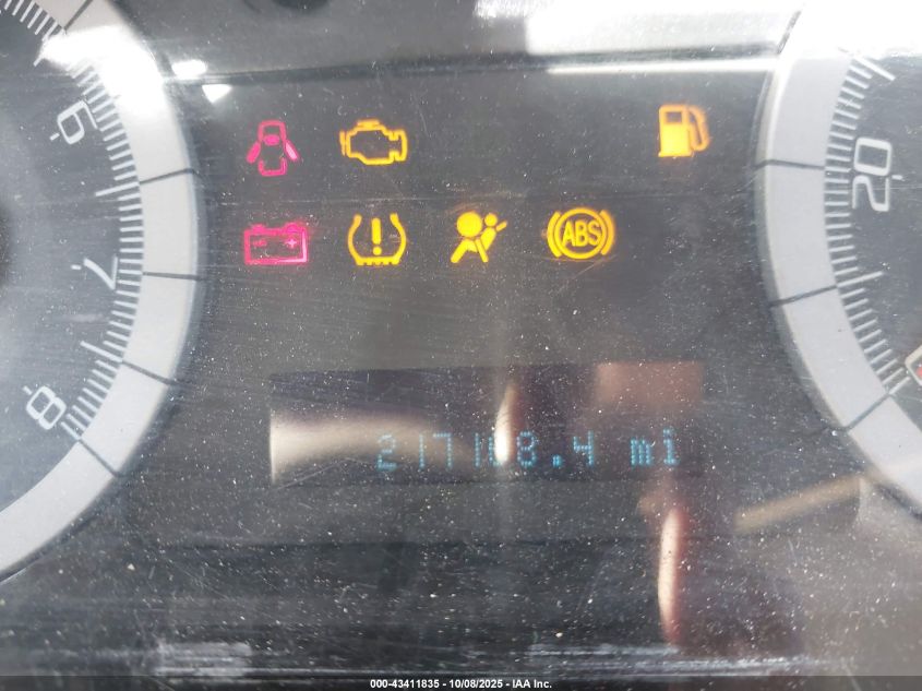 2008 Ford Escape Limited VIN: 1FMCU04118KE45573 Lot: 43411835