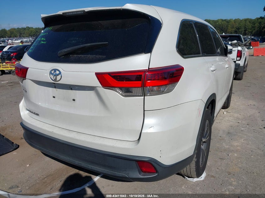 2019 Toyota Highlander Le