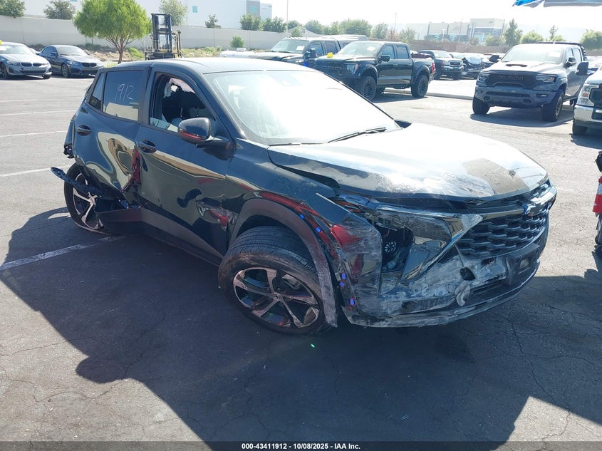 CHEVROLET TRAX FWD 1RS