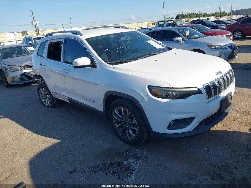 JEEP CHEROKEE LATITUDE FWD